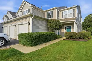 3133 Falling Waters Ln, Lindenhurst, IL 60046 - Photo 1