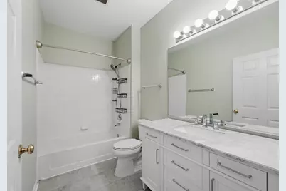 3133 Falling Waters Lane, Lindenhurst, IL 60046 - Photo 24