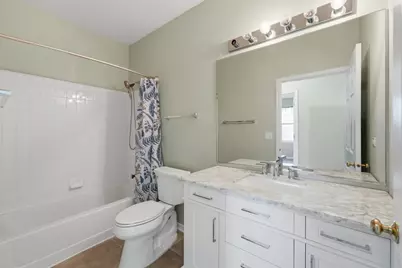 3133 Falling Waters Lane, Lindenhurst, IL 60046 - Photo 22