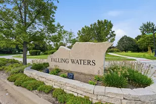 3133 Falling Waters Ln, Lindenhurst, IL 60046 - Photo 32