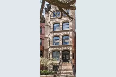 818 N Dearborn Street #3F, Chicago, IL 60610 - Photo 1