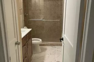 818 N Dearborn St, Chicago, IL 60610 - Photo 10