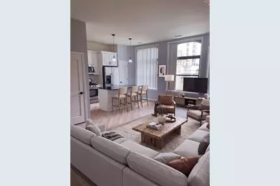 818 N Dearborn Street #3F, Chicago, IL 60610 - Photo 2