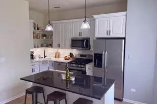818 N Dearborn St, Chicago, IL 60610 - Photo 4