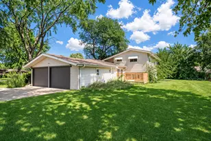 15949 S Howard St, Plainfield, IL 60586 - Photo 4