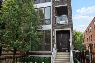 729 W Diversey Pkwy, Chicago, IL 60614 - Photo 2