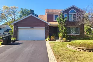 1376 Parkridge Ct, Crystal Lake, IL 60014 - Photo 1