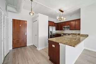 450 Village Center Dr, Burr Ridge, IL 60527 - Photo 6