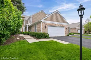 1417 Shire Cir, Inverness, IL 60067 - Photo 1