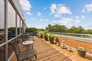 1228 Emerson St, Evanston, IL 60201 - Photo 12
