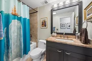 1228 Emerson St, Evanston, IL 60201 - Photo 16