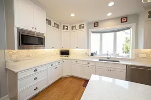 700 Reserve Ln, Joliet, IL 60431 - Photo 8