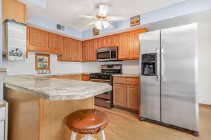 6800 N Harlem Ave, Chicago, IL 60631 - Photo 8