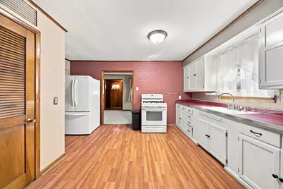 9138 S 52nd Court, Oak Lawn, IL 60453 - Photo 8