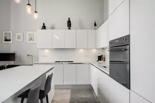 758 N Larrabee St, Chicago, IL 60654 - Photo 8