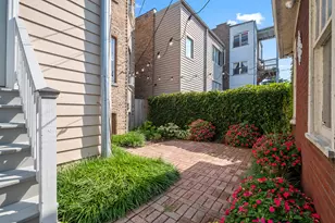1335 W Thorndale Ave, Chicago, IL 60660 - Photo 14