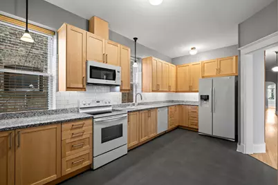 1335 W Thorndale Avenue #1, Chicago, IL 60660 - Photo 12