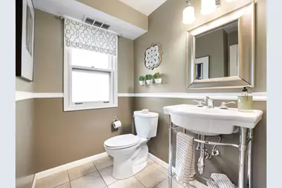 [Address not provided], Downers Grove, IL 60515 - Photo 14