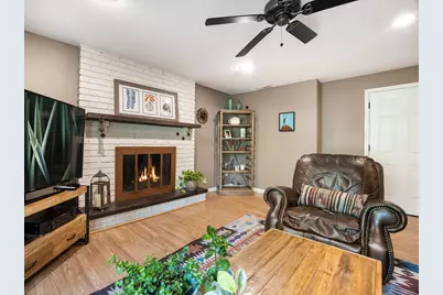 [Address not provided], Downers Grove, IL 60515 - Photo 16