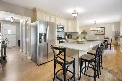 [Address not provided], Downers Grove, IL 60515 - Photo 12