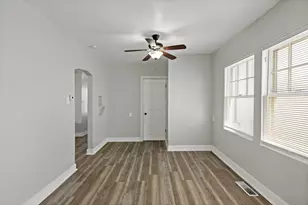 2809 Commercial Ave, South Chicago Heights, IL 60411 - Photo 4
