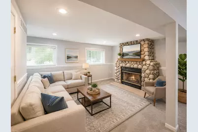 206 E Briarcliff Road, Bolingbrook, IL 60440 - Photo 8