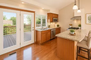 206 E Briarcliff Rd, Bolingbrook, IL 60440 - Photo 4
