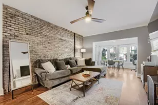 5204 N Glenwood Ave, Chicago, IL 60640 - Photo 2