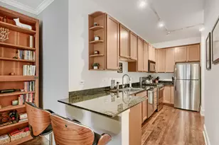 5204 N Glenwood Ave, Chicago, IL 60640 - Photo 8