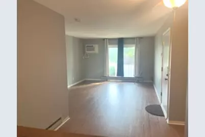 203 N Waters Edge Drive #202, Glendale Heights, IL 60139 - Photo 8