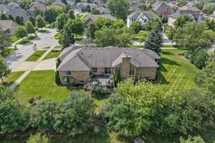 12991 Mayfair Dr, Lemont, IL 60439 - Photo 4