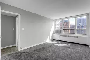 3950 N Lake Shore Dr, Chicago, IL 60613 - Photo 18