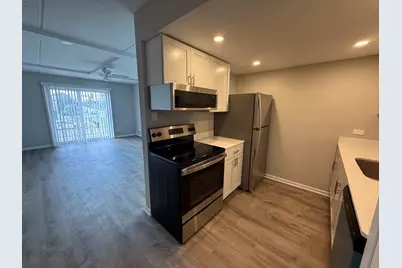 1128 Des Plaines Avenue #102, Forest Park, IL 60130 - Photo 4