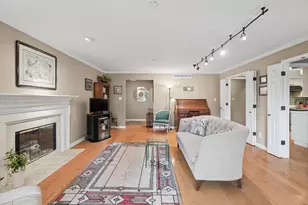917A Cheshire Dr, Champaign, IL 61821 - Photo 8