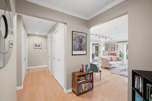 917A Cheshire Dr, Champaign, IL 61821 - Photo 4