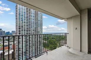 1960 N Lincoln Park W, Chicago, IL 60614 - Photo 6