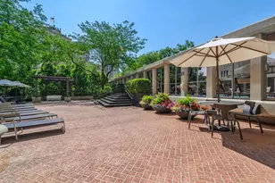 1960 N Lincoln Park W, Chicago, IL 60614 - Photo 26