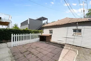 4018 W Oakdale Ave, Chicago, IL 60641 - Photo 24