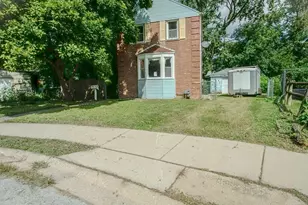 250 E 143rd St, Dolton, IL 60419 - Photo 1