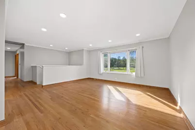 588 Kohley Road, Lisle, IL 60532 - Photo 2