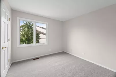 107 Honeysuckle Court, Rolling Meadows, IL 60008 - Photo 10