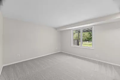 107 Honeysuckle Court, Rolling Meadows, IL 60008 - Photo 6