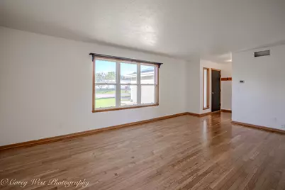 409 Hickory Drive, Davis Junction, IL 61020 - Photo 6