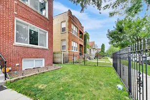 4815 W Patterson Ave, Chicago, IL 60641 - Photo 20