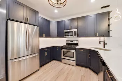 4815 W Patterson Avenue #2, Chicago, IL 60641 - Photo 6