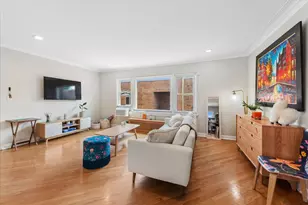 7231 N Ridge Ave, Chicago, IL 60645 - Photo 2