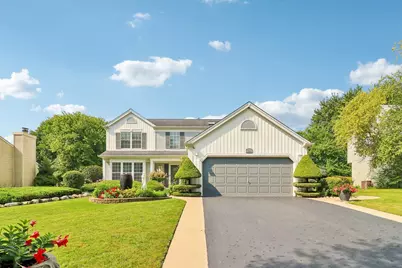 1360 Yosemite Parkway, Algonquin, IL 60102 - Photo 2
