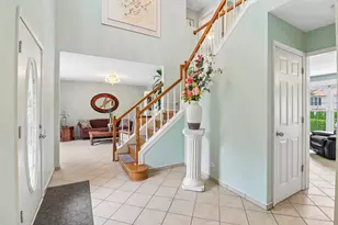 1360 Yosemite Pkwy, Algonquin, IL 60102 - Photo 8