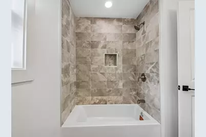 1114 N Broadway Avenue, Melrose Park, IL 60160 - Photo 38