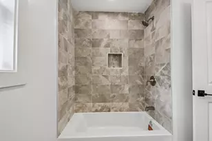 1114 N Broadway Ave, Melrose Park, IL 60160 - Photo 38